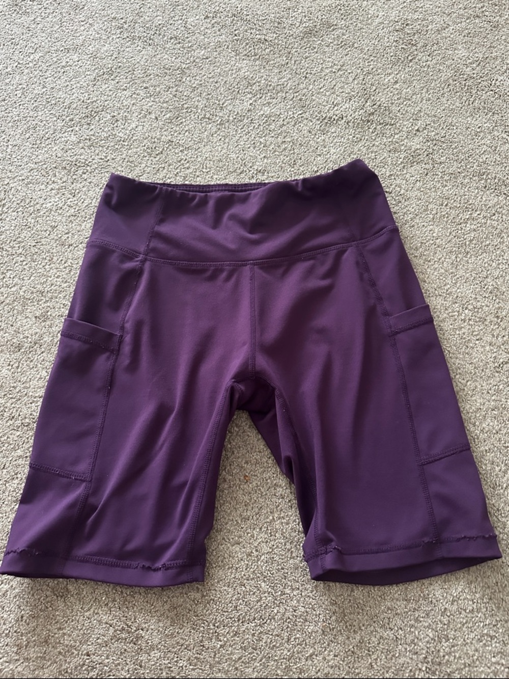 Baleaf Women's Deep Purple High-Rise Bike Shorts with Side Pockets M